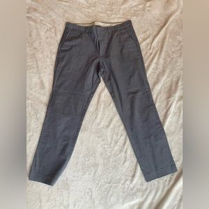 Men’s chino/dress pants